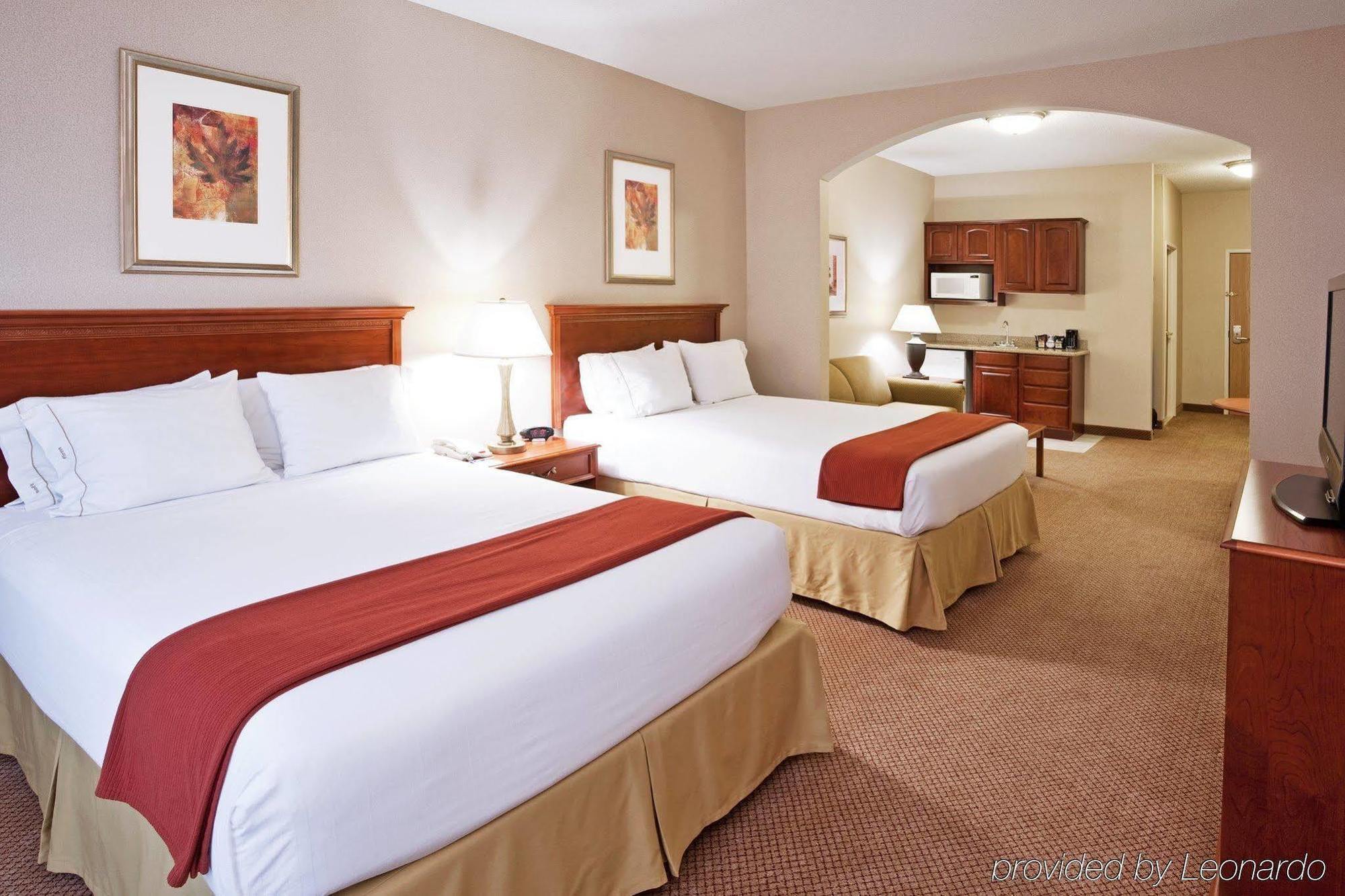 Holiday Inn Express Hotel & Suites Grand Blanc By Ihg Εξωτερικό φωτογραφία