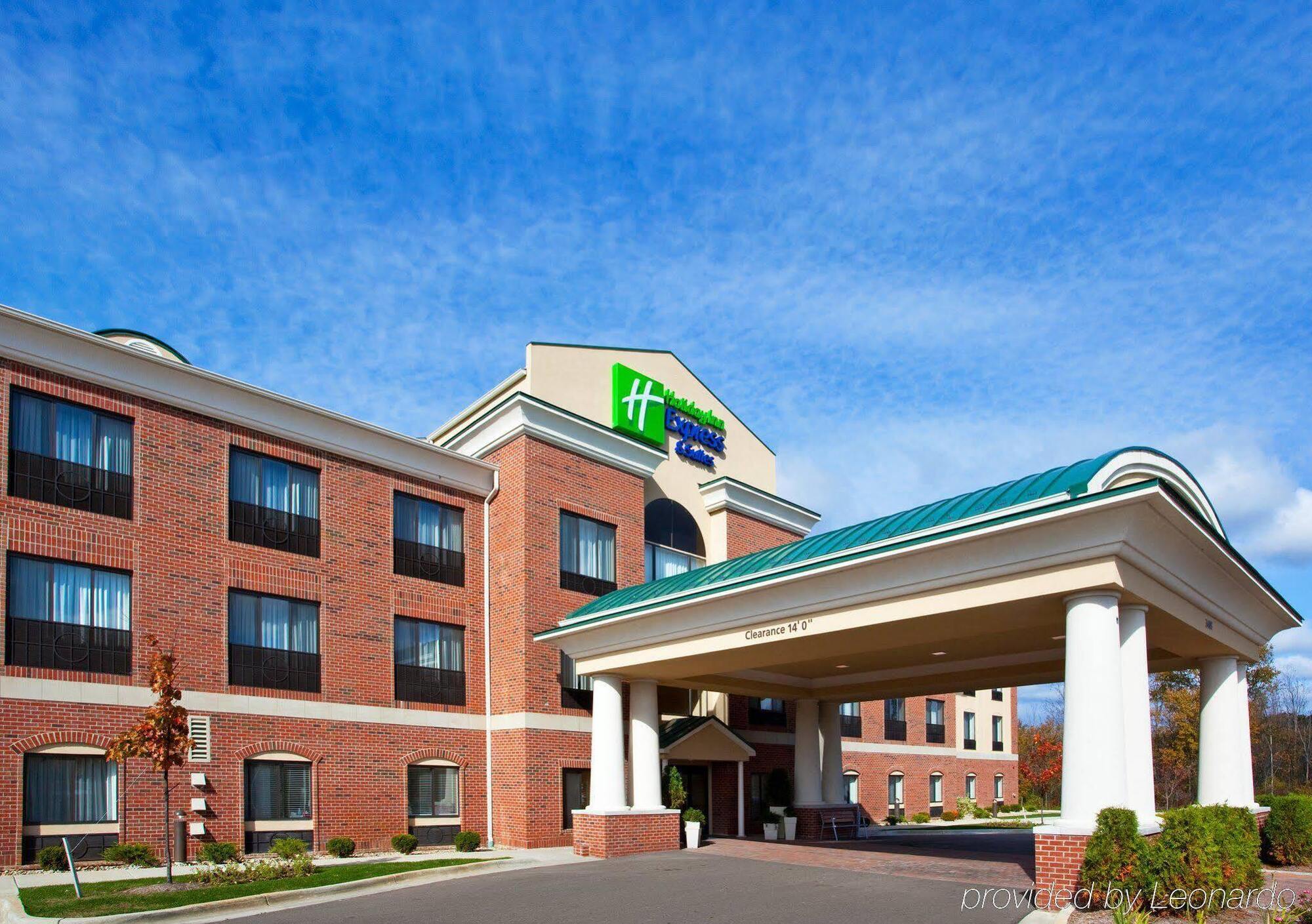 Holiday Inn Express Hotel & Suites Grand Blanc By Ihg Εξωτερικό φωτογραφία